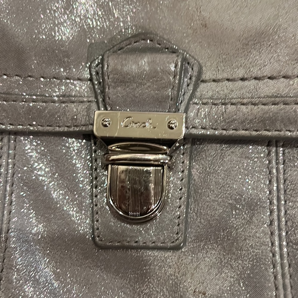 Coach silver shiny purse with buckle type closure - Picture 2 of 7